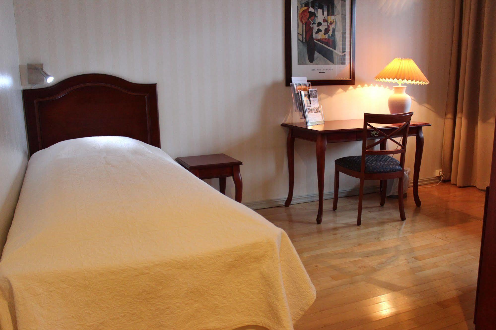 Lampeland Hotel Экстерьер фото